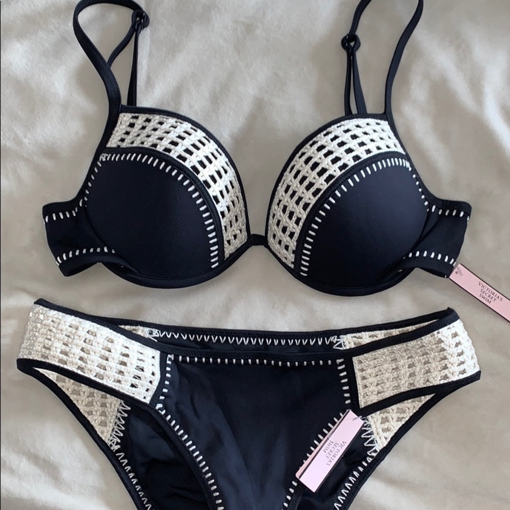 Victoria’s Secret Swimsuit Trio